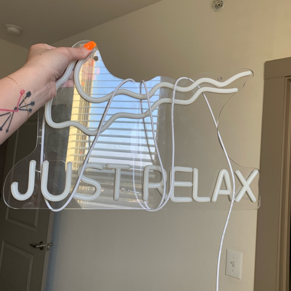 LED NEON PINK JUST RELAX SIGN